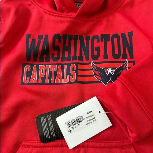 Nwt Boy's NHL Washington Capitols Hooded Sweatshirts. 4T. Red kangaroo pocket. - Picture 4 of 8
